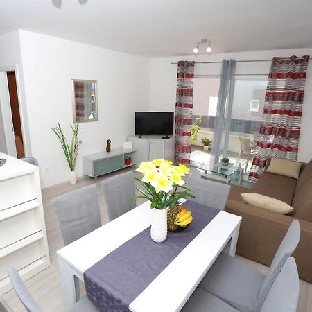Apartman Petra Makarska Esterno foto
