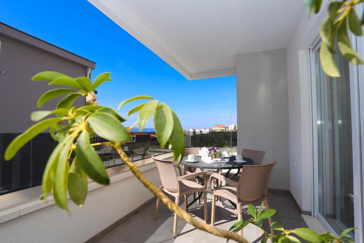 Apartman Petra Makarska Esterno foto