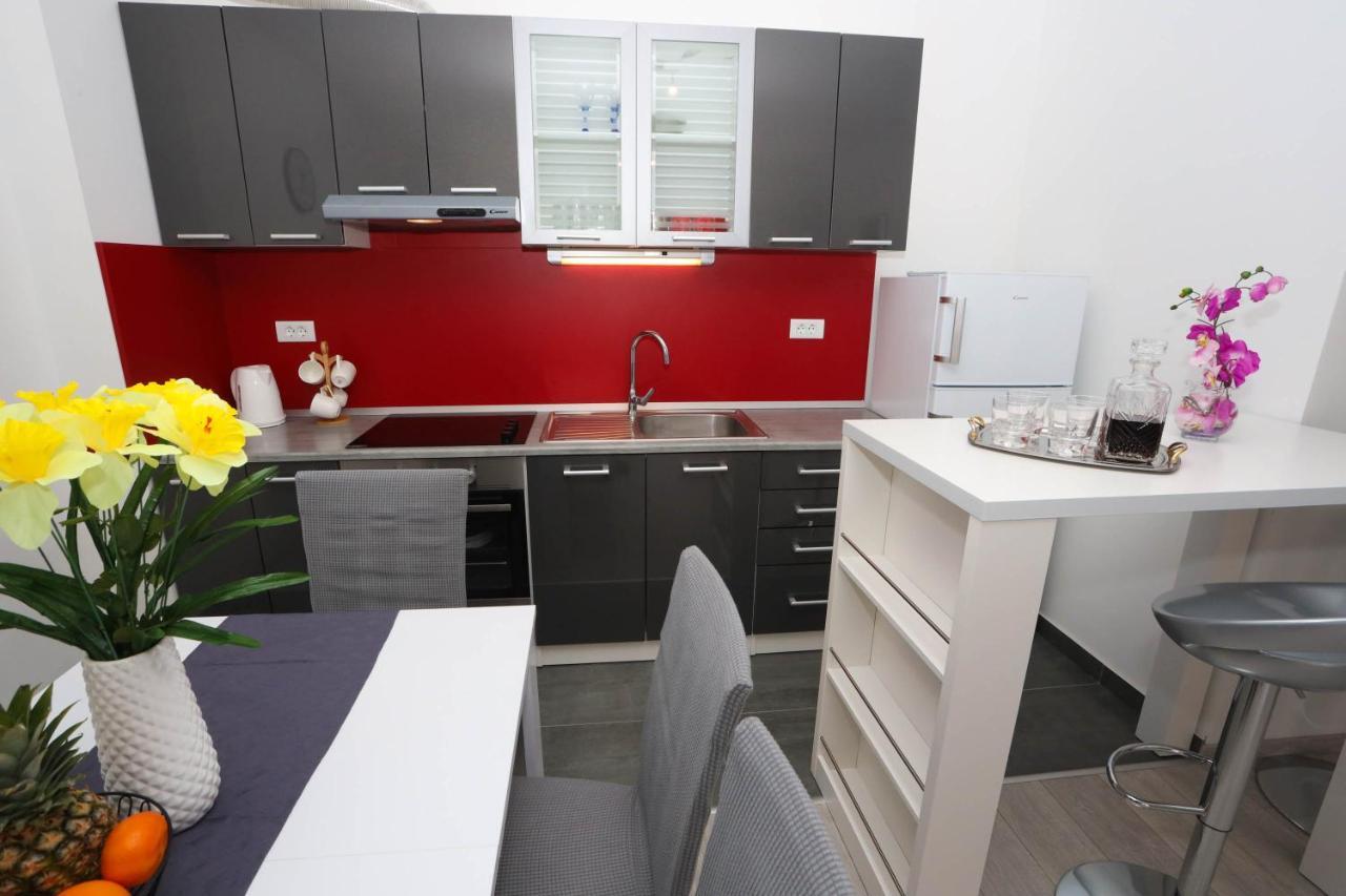 Apartman Petra Makarska Esterno foto